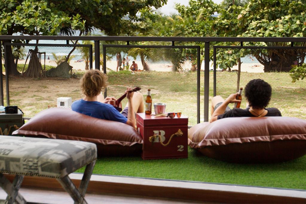 Doolay Beachfront Hostel Karon Esterno foto